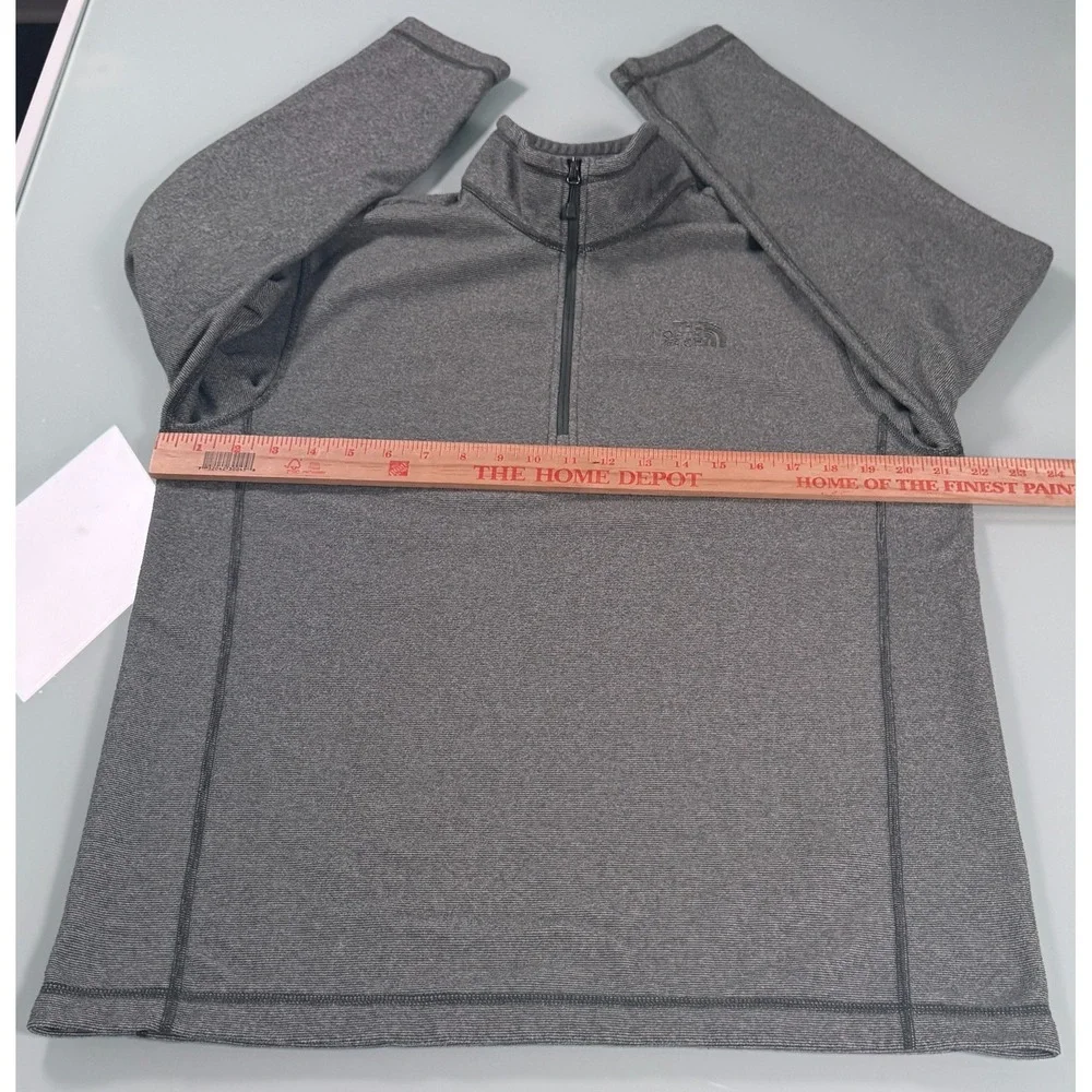 The North Face TKA Glacier 1/4-Zip Gray Mens Fleece Mock-Neck Pullover - Medium